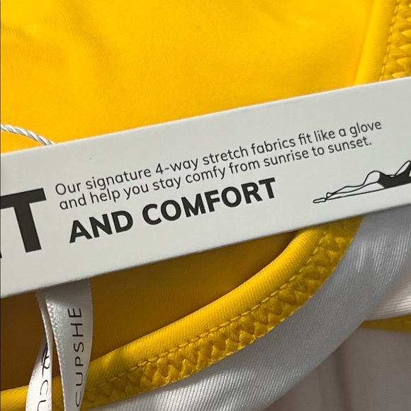 Cupshe Yellow and Navy Bikini Set - Picture 10 of 11